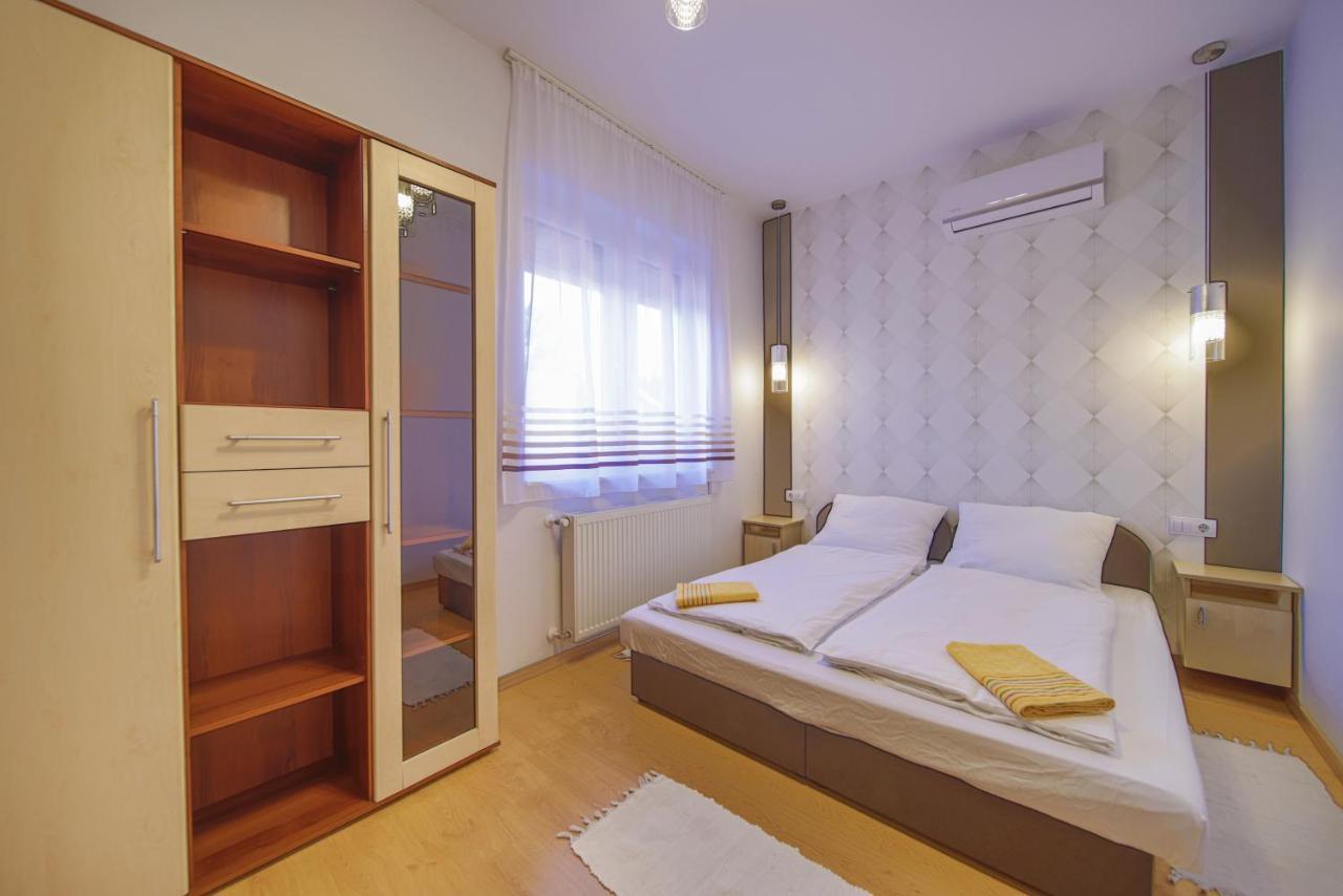 Kalvin Utcai Apartmanok Hajdúszoboszló Εξωτερικό φωτογραφία
