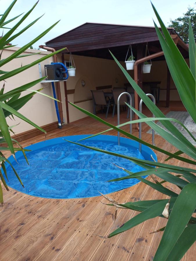 Kalvin Utcai Apartmanok Hajdúszoboszló Εξωτερικό φωτογραφία